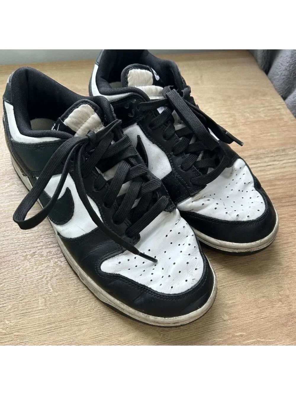 Nike Dunk Low Retro White Black Panda Lace-Up Sneakers Men's Size 8